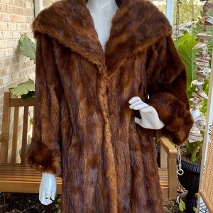 35” Length Larg Collar, Cuffed Sleeve Mink Jacket